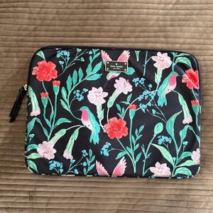kate spade Wilson Road Hummingbird Floral Black Multi Laptop Sleeve 14” x 10.5”